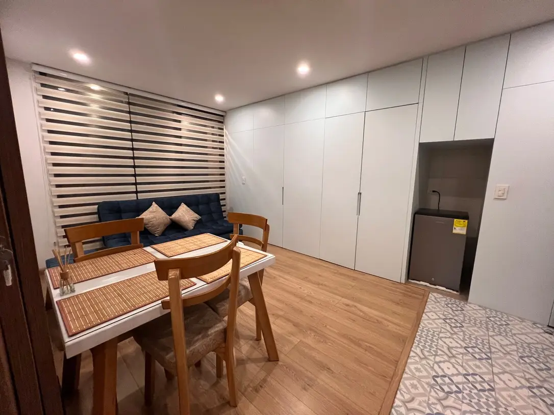 Comedor y cocina del apartamento 401