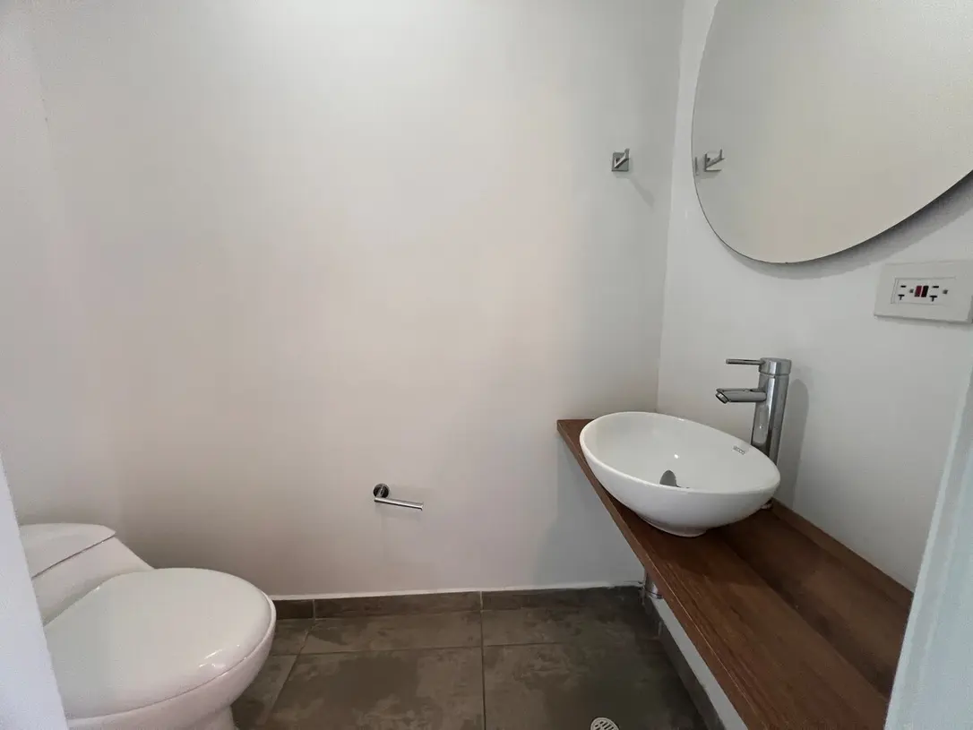 Bano del apartamento 402