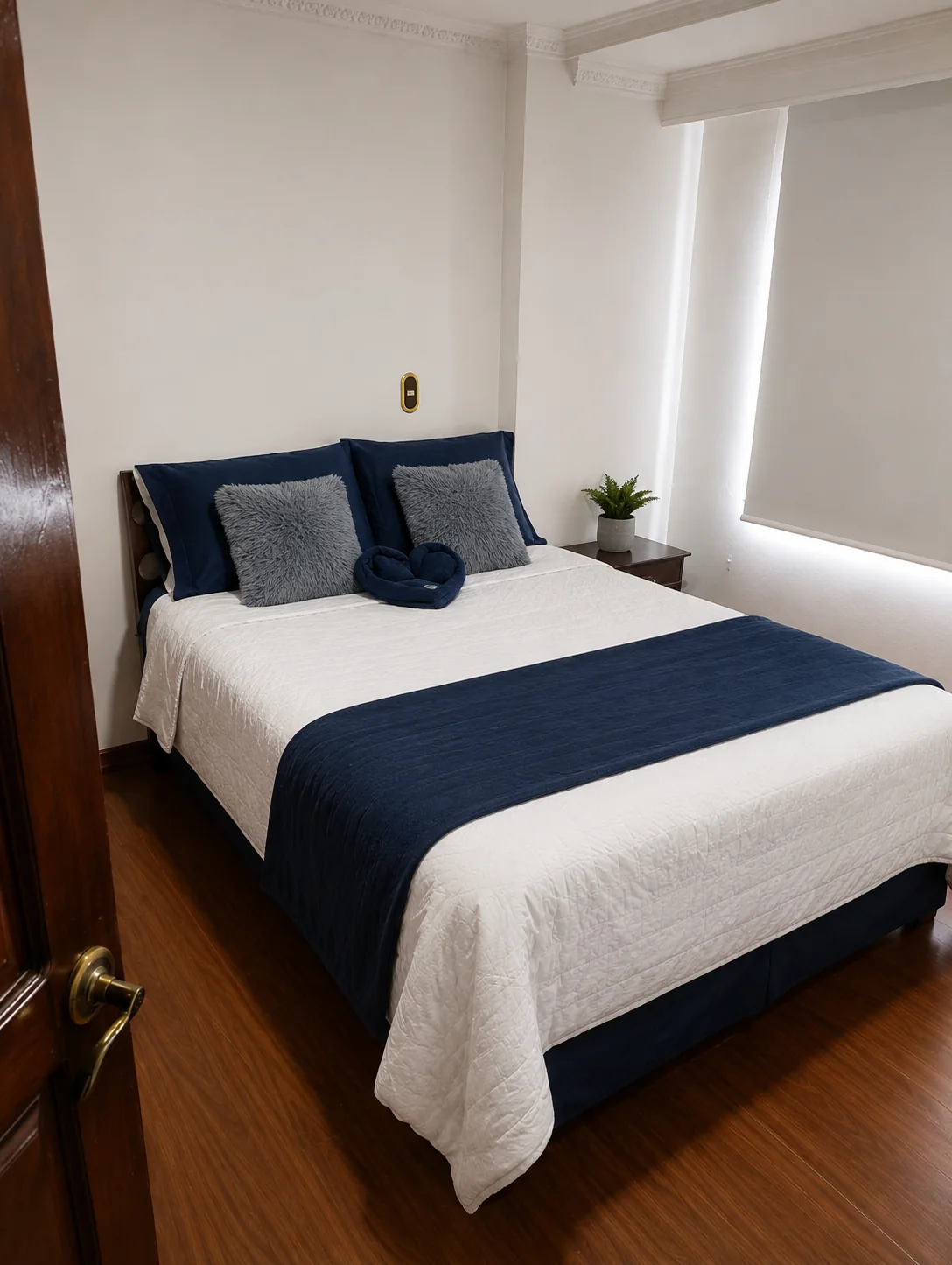 Habitacion 201 de Casa Algarra, con cama doble